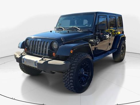 Used 2011 Jeep Wrangler Unlimited Sahara w/ Trailer Tow Group image 4