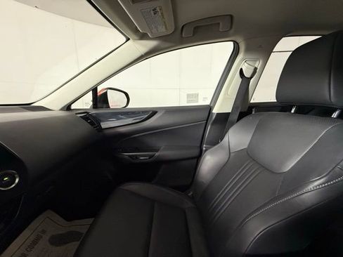 Certified 2022 Lexus NX 250 FWD w/ Premium Package image 21