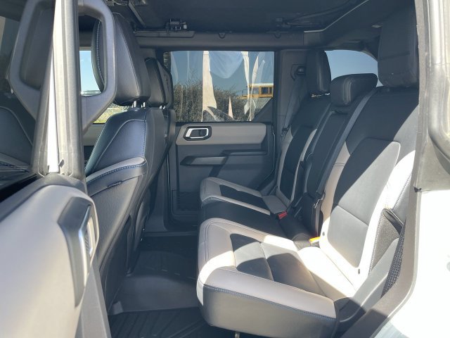 Used 2024 Ford Bronco Wildtrak AWD/4WD image 24