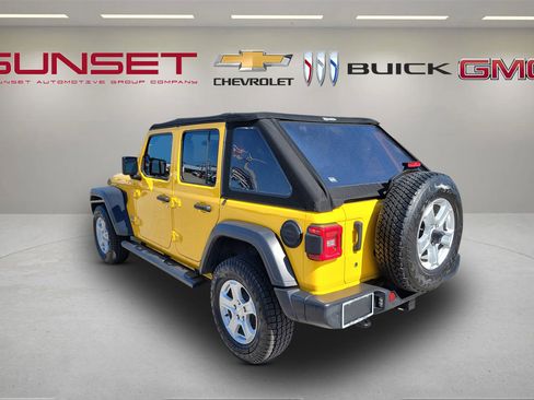 Used 2018 Jeep Wrangler Unlimited Sport S AWD/4WD image 6