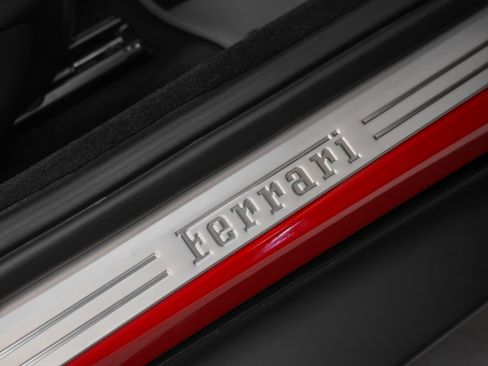 Certified 2024 Ferrari Roma Spider image 19