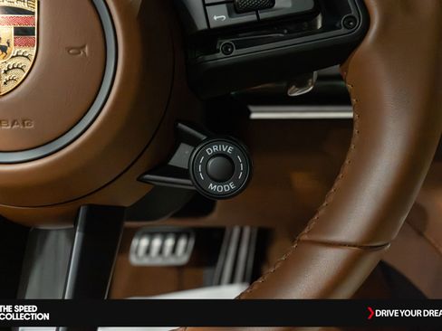 Used 2022 Porsche Panamera Turbo S image 38