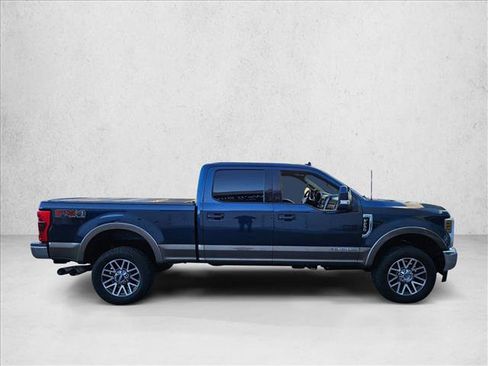 Used 2019 Ford F250 Lariat w/ Lariat Value Package image 4
