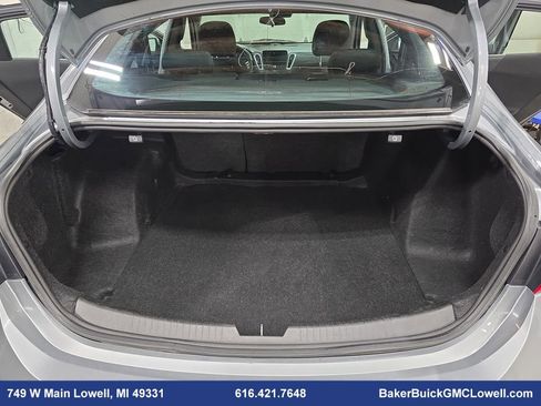 Used 2023 Chevrolet Malibu LT image 12