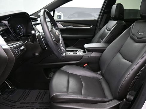 Used 2020 Cadillac XT5 Sportv image 10