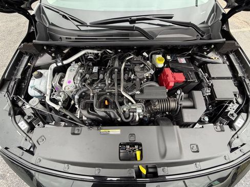 New 2026 Nissan Sentra SR w/ SR Premium Package FWD image 31