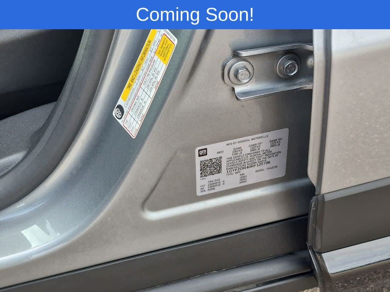 Used 2024 Cadillac XT4 Premium Luxury w/ Cold Weather Package AWD/4WD image 37