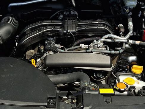 Certified 2025 Subaru Outback Premium AWD/4WD image 29