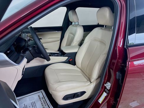 New 2026 Jeep Grand Cherokee L Limited AWD/4WD image 11