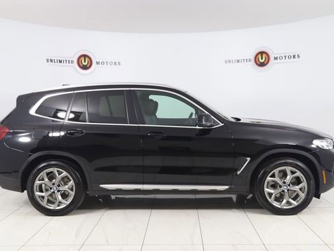 Used 2024 BMW X3 xDrive30i AWD/4WD image 2