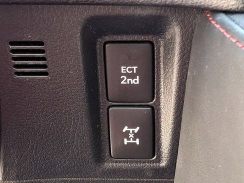 Certified 2023 Lexus GX 460 Premium w/ Premium Package AWD/4WD image 26