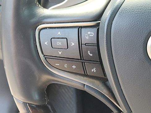 Used 2019 Lexus ES 350 w/ Accessory Package FWD image 22