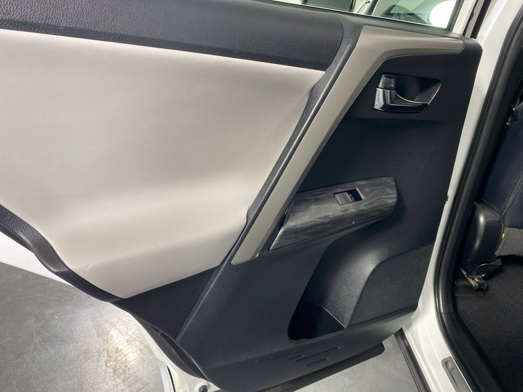 Used 2017 Toyota RAV4 Platinum w/ All Weather Liner Package AWD/4WD image 24
