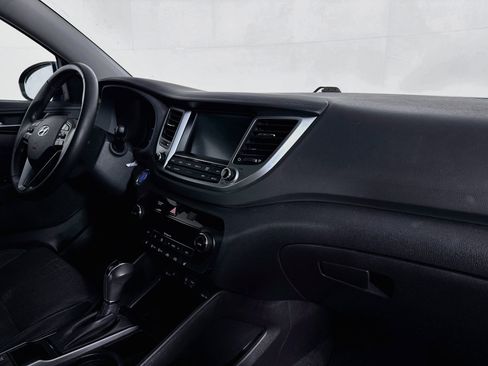 Used 2016 Hyundai Tucson Limited AWD/4WD image 28