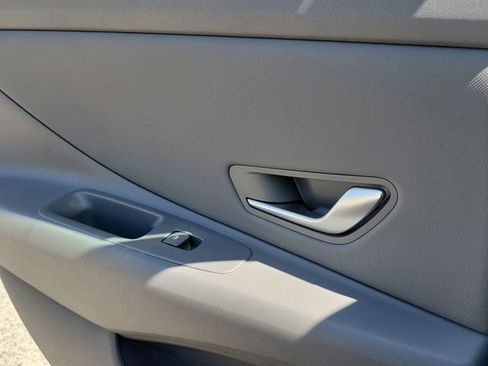New 2026 Hyundai Elantra Sport FWD image 23