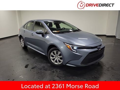 Used 2024 Toyota Corolla LE image 1