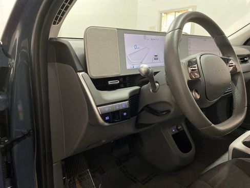 Used 2024 Hyundai Ioniq 5 SEL RWD image 17
