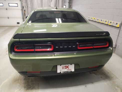 Used 2022 Dodge Challenger R/T Scat Pack image 18