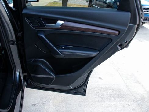 Used 2023 Audi Q5 2.0T Premium Plus w/ Premium Plus Package image 36