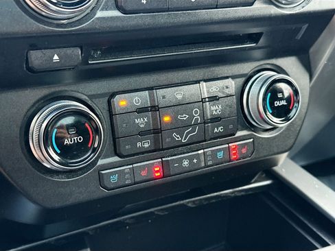 Used 2018 Ford F250 Platinum w/ Platinum Ultimate Package image 16