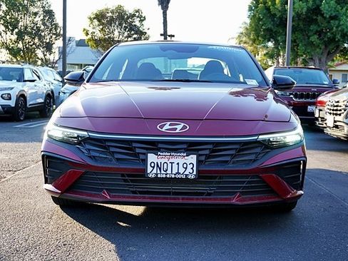 Used 2025 Hyundai Elantra Sport image 5