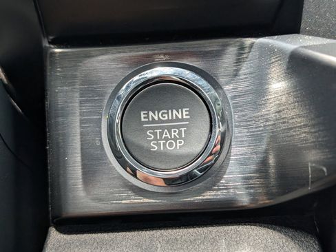 New 2025 Ford F250 Lariat w/ Lariat Ultimate Package image 30