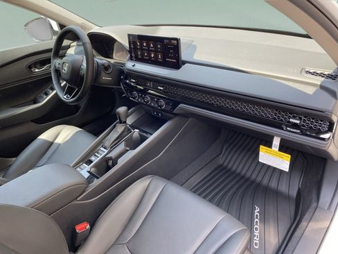 Used 2023 Honda Accord EX-L image 15