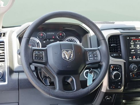 Used 2020 RAM 1500 Warlock w/ Electronics Group AWD/4WD image 9