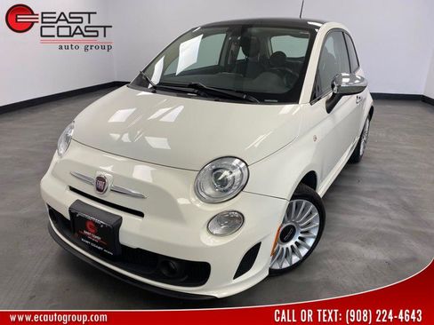 Used 2018 FIAT 500 Lounge FWD image 1