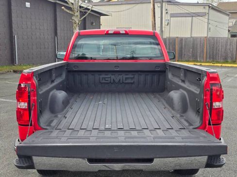 Used 2017 GMC Sierra 1500 2WD Regular Cab w/ Sierra Convenience Package image 6
