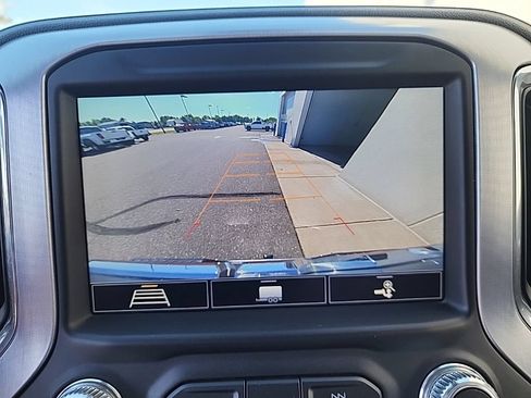 Used 2020 GMC Sierra 1500 SLT w/ SLT Premium Package AWD/4WD image 18
