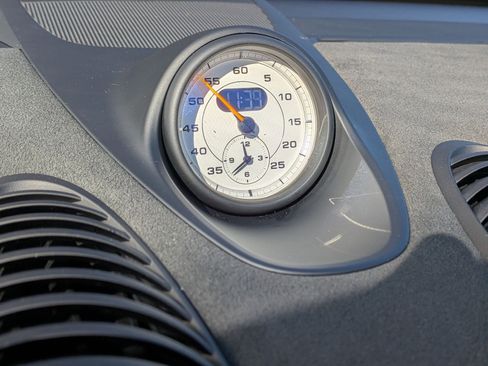 Certified 2025 Porsche 718 Boxster Spyder RS image 21