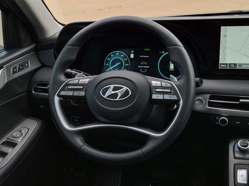 Used 2023 Hyundai Palisade Limited FWD image 10
