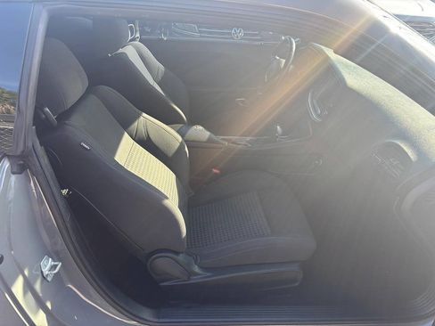 Used 2019 Dodge Challenger SXT RWD image 3