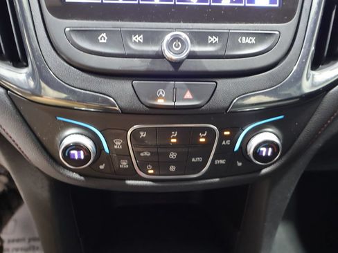 Used 2024 Chevrolet Equinox RS AWD/4WD image 27