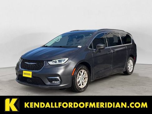 Used 2022 Chrysler Pacifica Touring-L FWD image 1