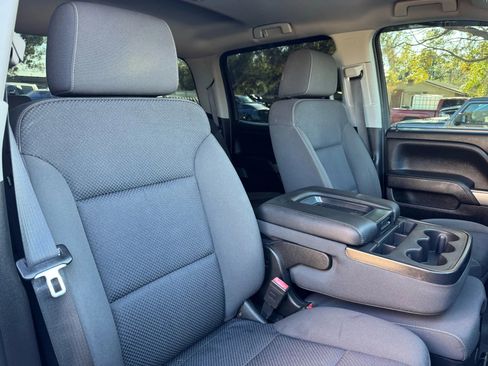 Used 2018 Chevrolet Silverado 2500 LT w/ LT Convenience Package image 21