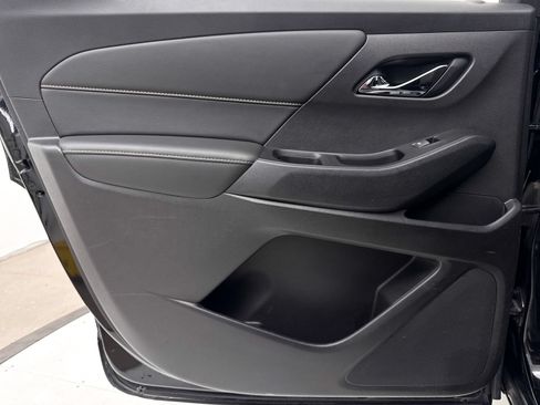 Used 2019 Chevrolet Traverse LS FWD image 27