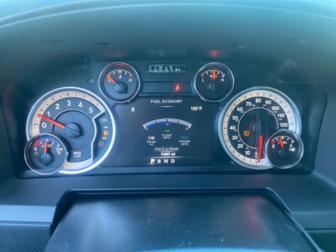 Used 2018 RAM 2500 Laramie w/ Sport Appearance Group AWD/4WD image 14