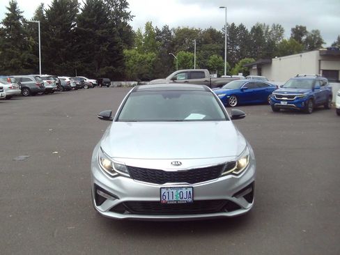Used 2020 Kia Optima SE FWD image 8