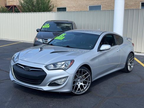 Used 2015 Hyundai Genesis 3.8 RWD image 42