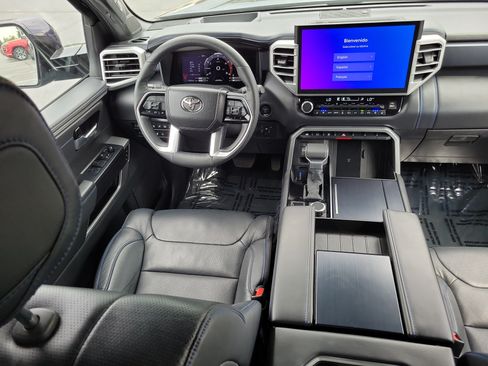 Certified 2025 Toyota Sequoia Platinum AWD/4WD image 16