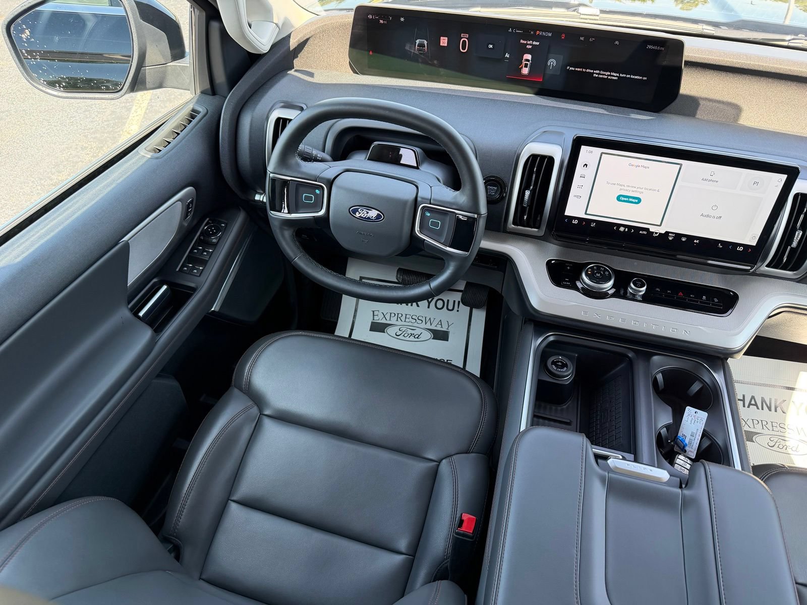 Used 2025 Ford Expedition Active AWD/4WD image 15