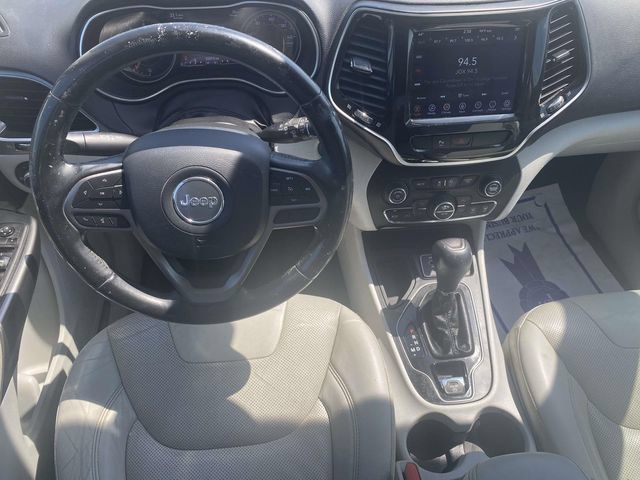Used 2020 Jeep Cherokee Limited FWD image 10
