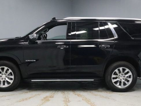 Used 2023 Chevrolet Tahoe Premier AWD/4WD image 8