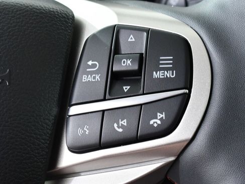 New 2025 Ford Explorer Active w/ Active Comfort Package image 34