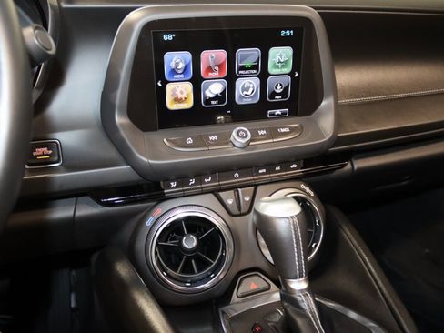 Used 2018 Chevrolet Camaro LT w/ RS Package image 44