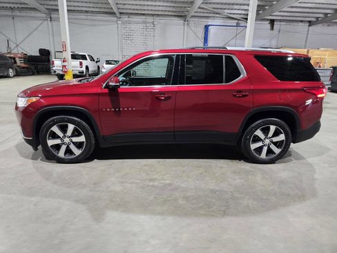 Used 2018 Chevrolet Traverse LT AWD/4WD image 4