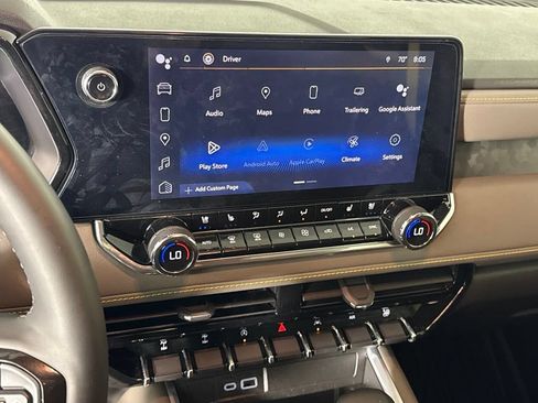 Certified 2023 Chevrolet Colorado ZR2 w/ ZR2 Convenience Package III AWD/4WD image 23