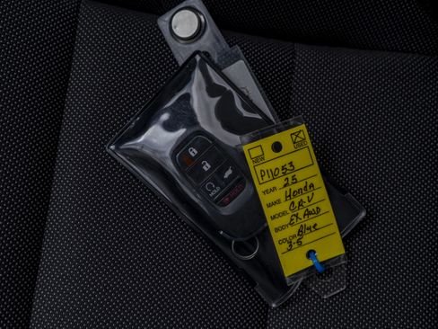 Certified 2025 Honda CR-V EX image 45